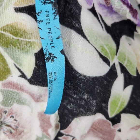 Free People Floral Sleeveless Blouse. Multi-Colored SP#26 - Picture 10 of 13